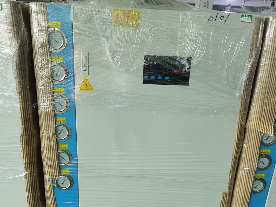 工業冷水機 工業冷水機