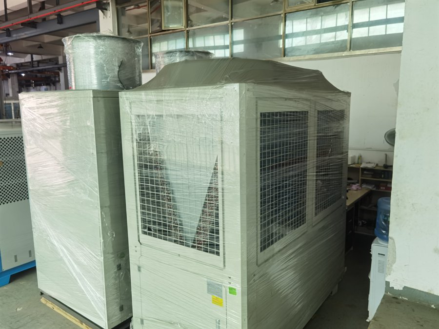 22671481.jpg 22671481.jpg