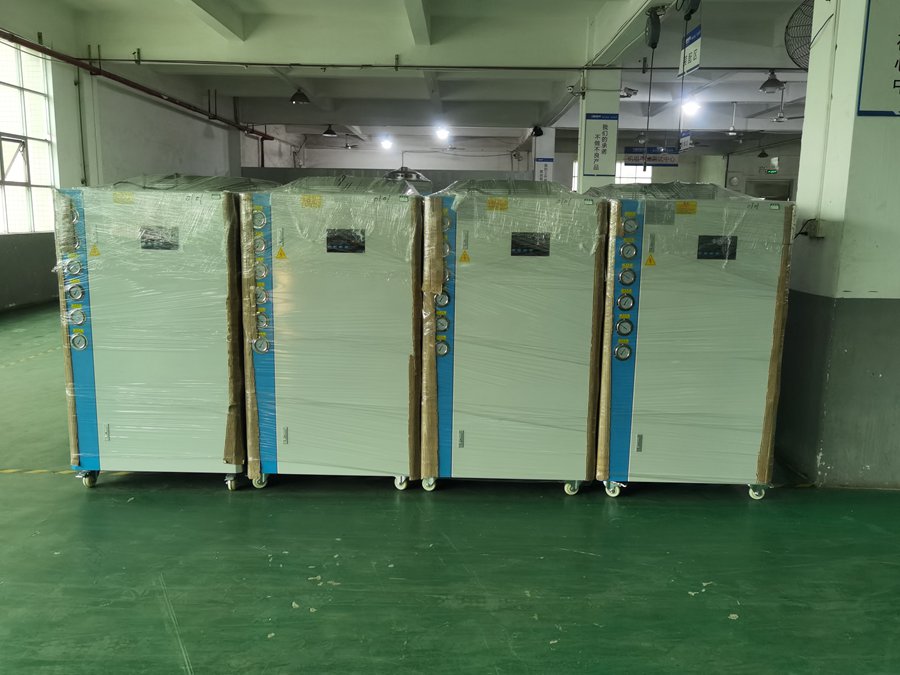 92417409.jpg 92417409.jpg