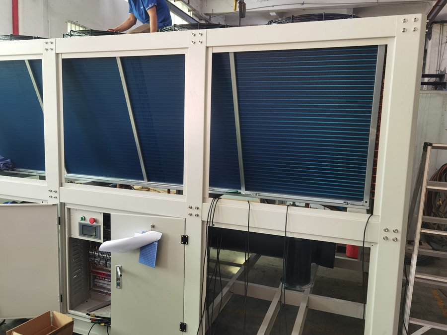 37958965.jpg TF067.jpg