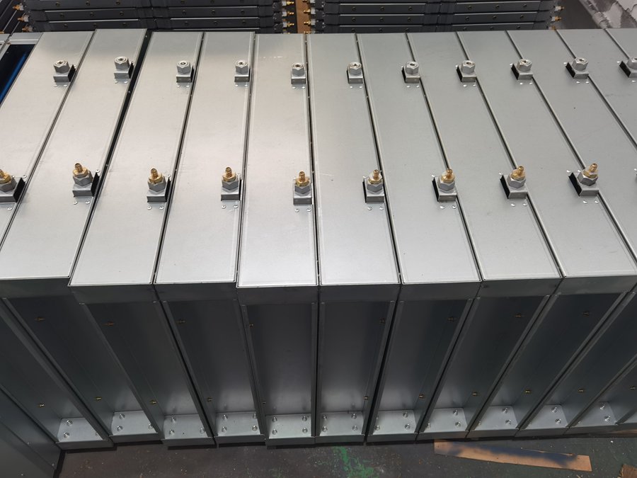 風冷螺桿式冷水機 風冷螺桿式冷水機