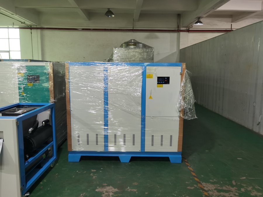 37362215.jpg TF003.jpg