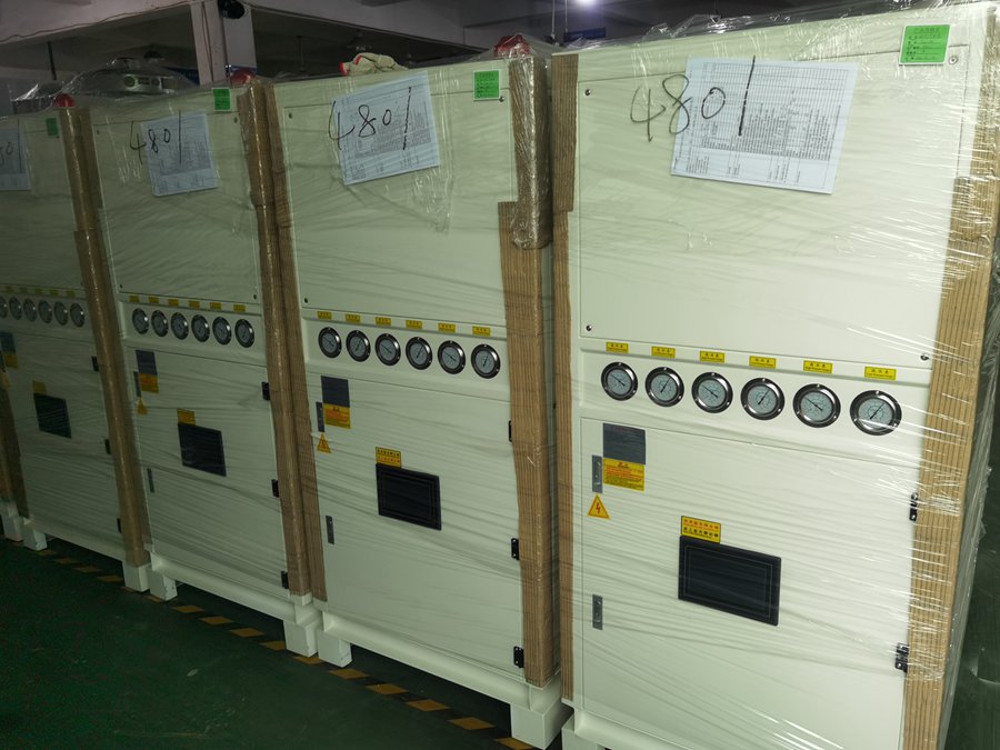 64195267.jpg TF149.jpg